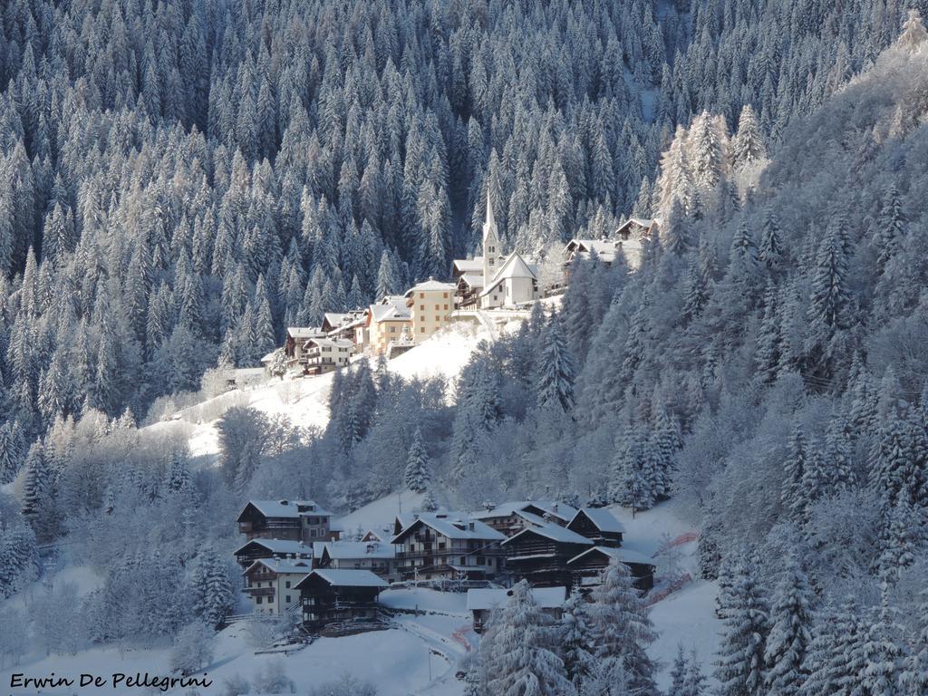 Albergo Ombrettola ฟัลกาเด ภายนอก รูปภาพ